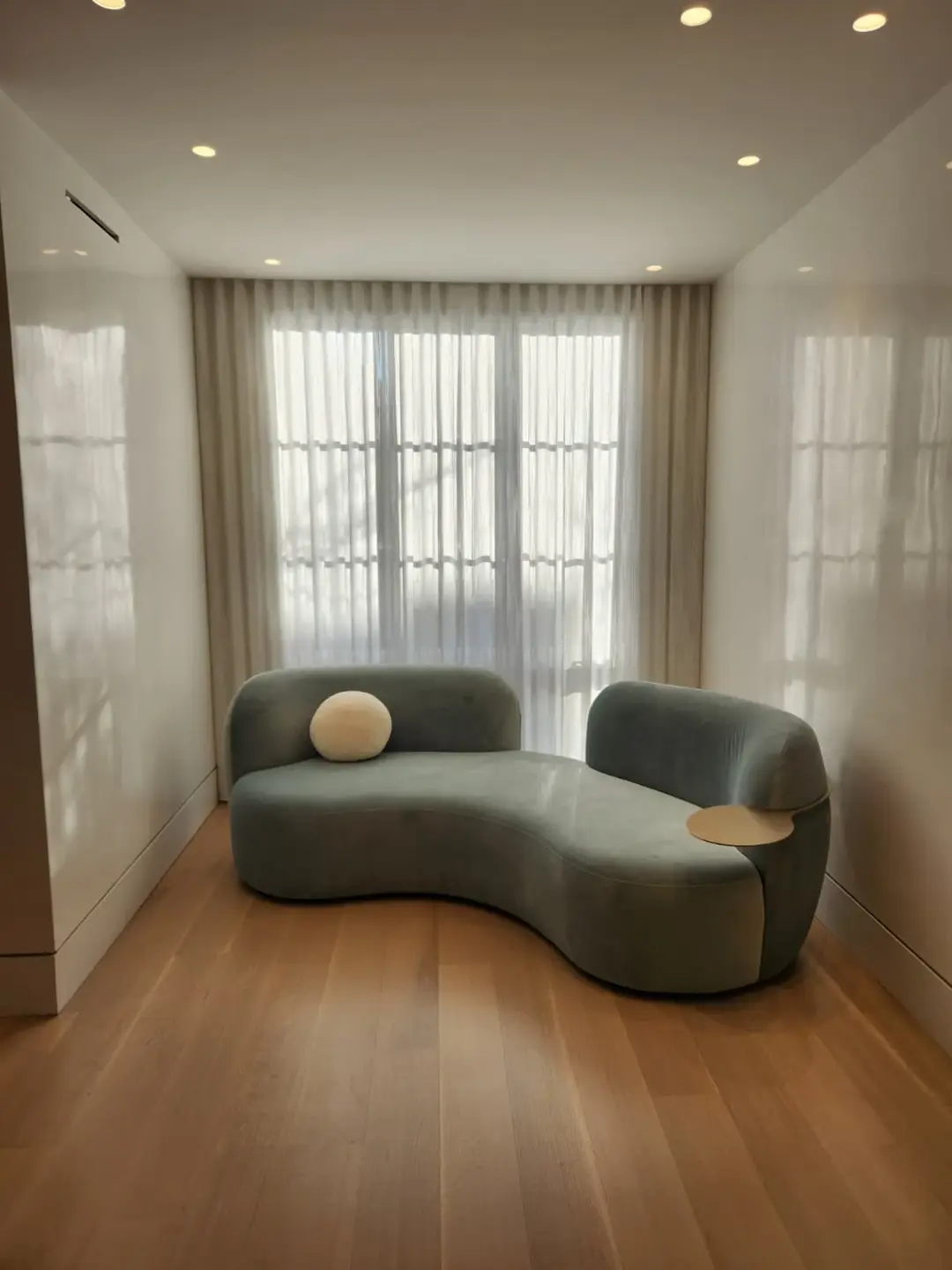 Curtains - example 9